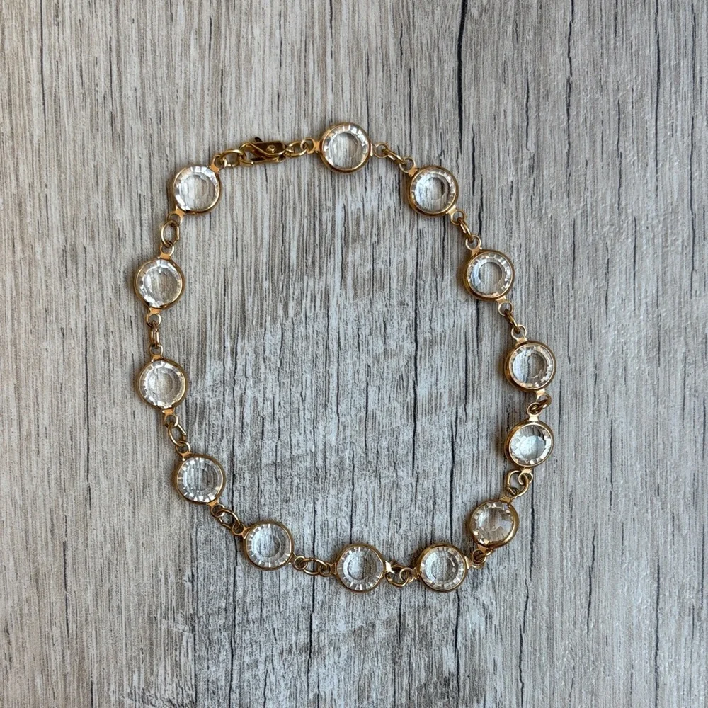 3/$30! Elegant Gold Anklet with Crystal Gems. - Picture 1 of 3